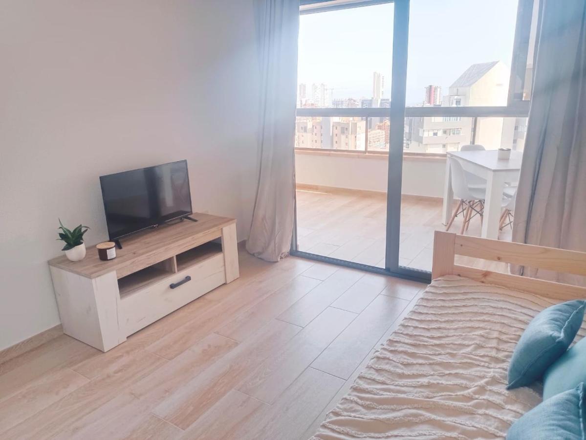Paraiso Suites Benidorm Esterno foto