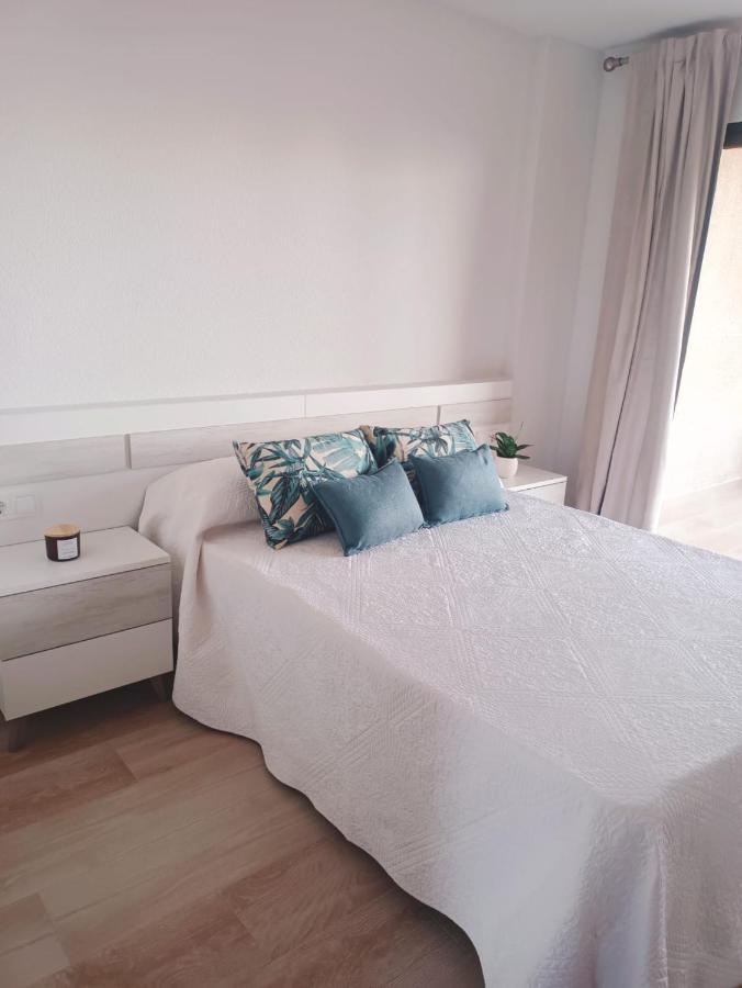 Paraiso Suites Benidorm Esterno foto