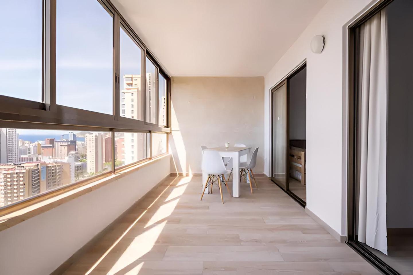 Paraiso Suites Benidorm Esterno foto